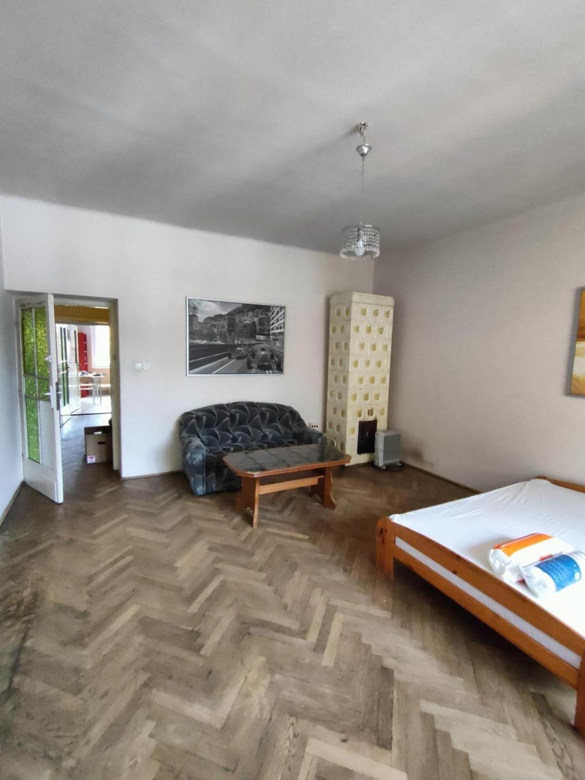 Retro Apartmentments Lobzowska Street Krakow Exterior photo